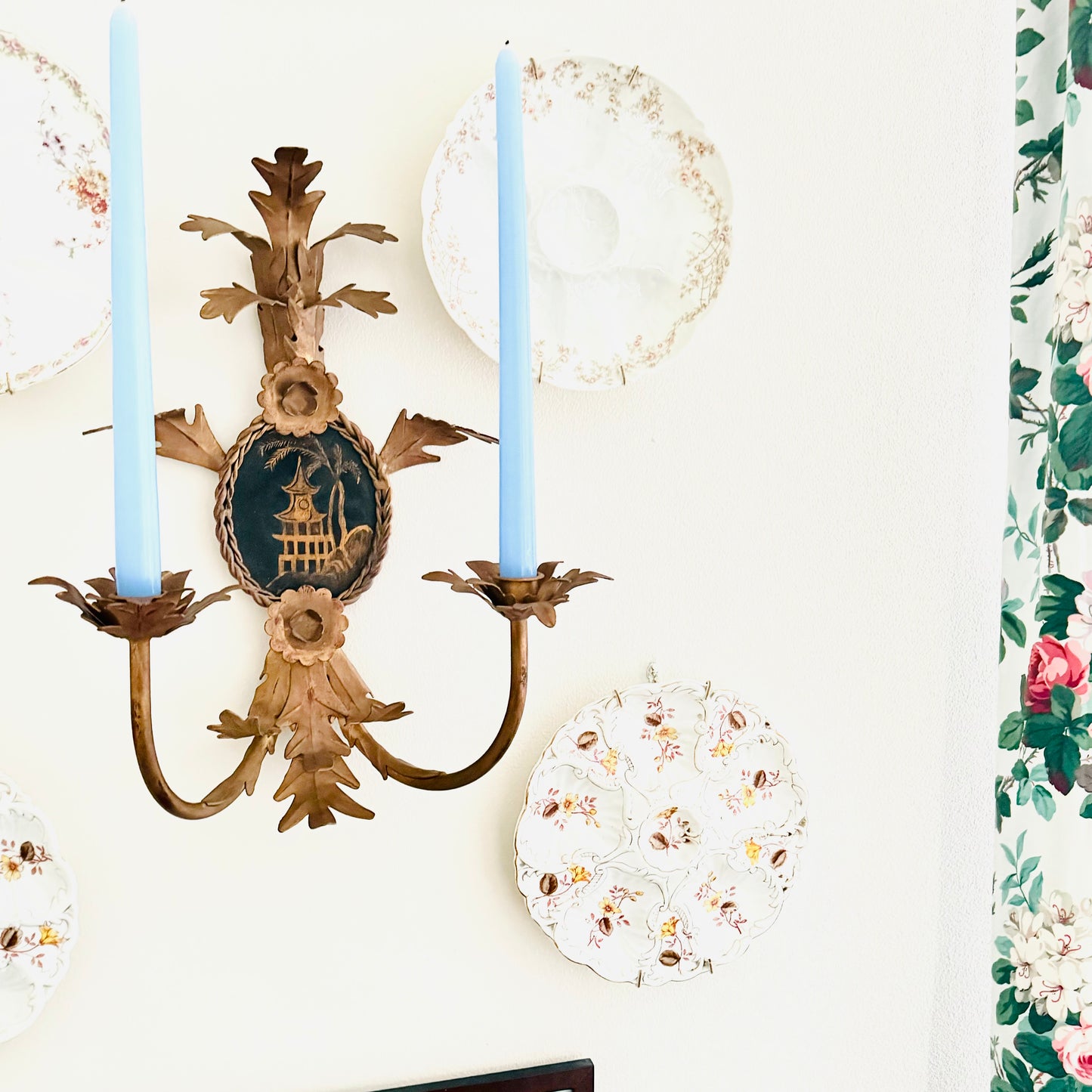 Rococo Chinoiserie Tole Candle Sconce